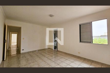 Casa para alugar com 235m², 3 quartos e 2 vagas Casa para alugar com 235m², 3 quartos e 2 vagasSuite