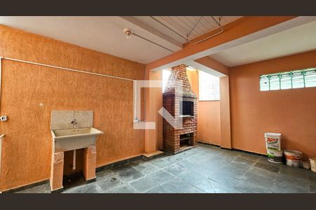 Casa para alugar com 235m², 3 quartos e 2 vagas Casa para alugar com 235m², 3 quartos e 2 vagasÁrea de Serviço