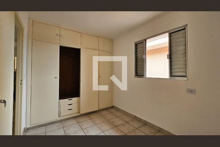 Casa para alugar com 235m², 3 quartos e 2 vagas Casa para alugar com 235m², 3 quartos e 2 vagasQuarto 2