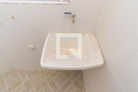 Casa para alugar com 57m², 2 quartos e sem vagaÁrea de Serviço