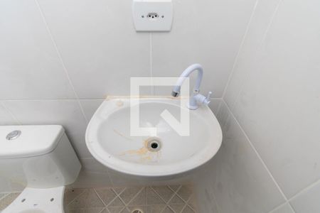 Casa para alugar com 57m², 2 quartos e sem vagaBanheiro