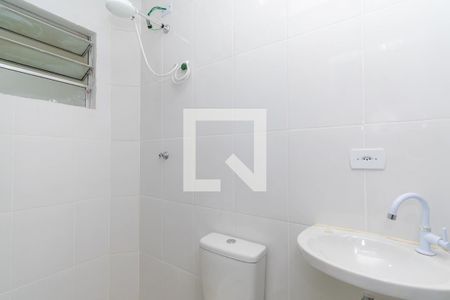 Casa para alugar com 57m², 2 quartos e sem vagaBanheiro