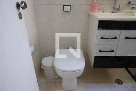 Casa à venda com 106m², 3 quartos e 1 vagaBanheiro Social 1