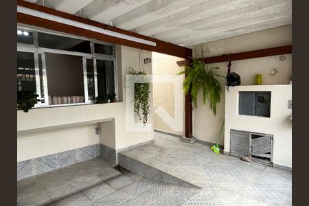 Casa à venda com 106m², 3 quartos e 1 vagaGaragem