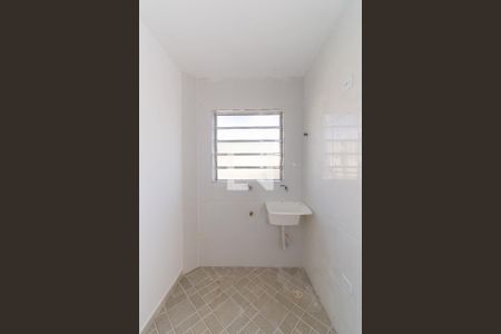 Casa de condomínio para alugar com 57m², 2 quartos e sem vaga Casa de condomínio para alugar com 57m², 2 quartos e sem vagaÁrea de Serviço