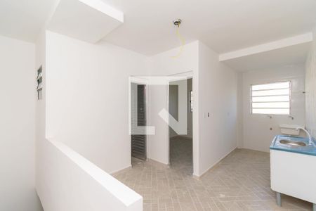 Casa de condomínio para alugar com 57m², 2 quartos e sem vaga Casa de condomínio para alugar com 57m², 2 quartos e sem vagaCozinha