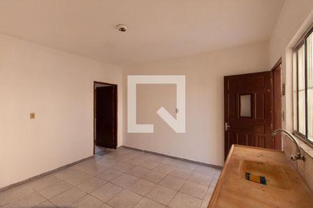 Casa para alugar com 60m², 1 quarto e sem vaga Casa para alugar com 60m², 1 quarto e sem vagaCozinha