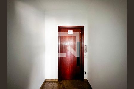 Apartamento à venda com 237m², 3 quartos e 3 vagasHall Social Apartamento