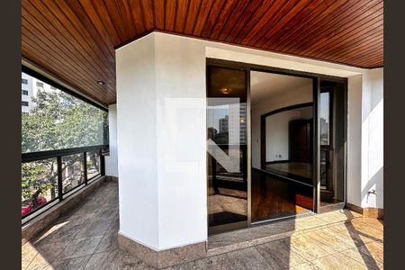 Apartamento à venda com 237m², 3 quartos e 3 vagasSacada