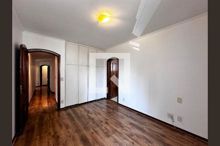 Apartamento à venda com 237m², 3 quartos e 3 vagasSuíte 1