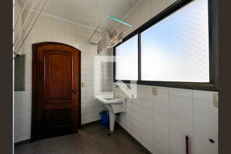 Apartamento à venda com 237m², 3 quartos e 3 vagasÁrea de Serviço