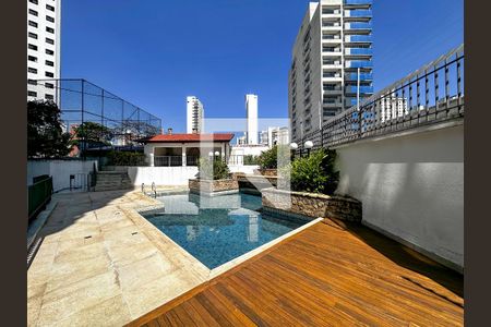 Apartamento à venda com 237m², 3 quartos e 3 vagasPiscina