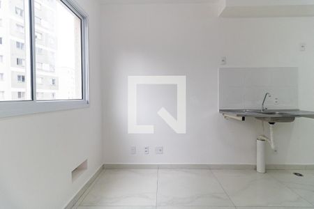 Sala de apartamento à venda com 1 quarto, 24m² em Jardim Santa Emília, São Paulo