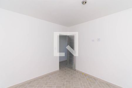 Sala / Quarto de casa de condomínio para alugar com 1 quarto, 22m² em Vila Diva (zona Leste), São Paulo