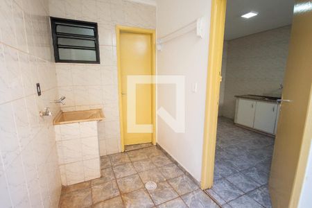 Apartamento para alugar com 80m², 2 quartos e 1 vagaÁrea de Serviço