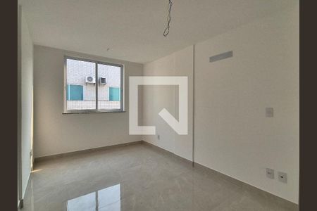 Apartamento à venda com 180m², 3 quartos e 3 vagasSuíte 2