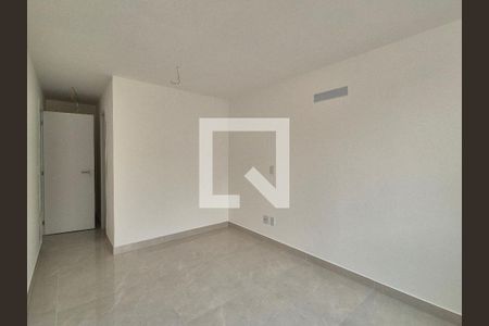 Apartamento à venda com 180m², 3 quartos e 3 vagasSuíte 3