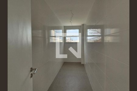 Apartamento à venda com 180m², 3 quartos e 3 vagasDespensa