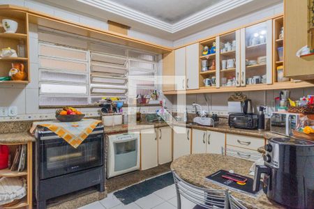 Casa para alugar com 230m², 4 quartos e 5 vagasCozinha