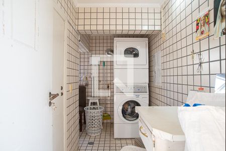 Apartamento à venda com 24m², 1 quarto e 1 vagaÁrea comum