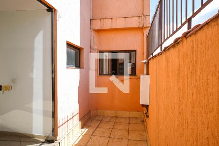 Casa à venda com 343m², 3 quartos e 6 vagasVaranda