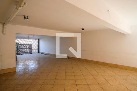 Casa à venda com 343m², 3 quartos e 6 vagasGaragem