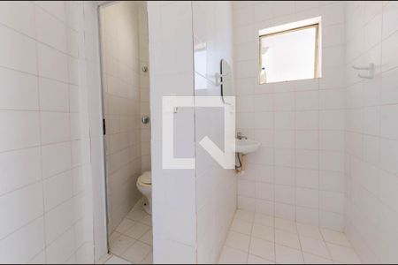 Casa à venda com 366m², 4 quartos e 8 vagasSauna