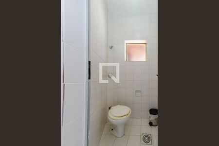 Casa à venda com 366m², 4 quartos e 8 vagasSauna