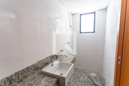 Banheiro da Suíte de apartamento para alugar com 2 quartos, 80m² em Funcionários, Belo Horizonte
