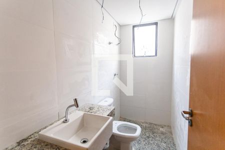 Apartamento para alugar com 80m², 2 quartos e 1 vaga Apartamento para alugar com 80m², 2 quartos e 1 vagaBanheiro Social