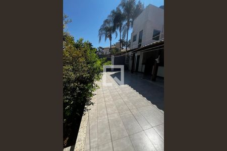 Casa para alugar com 1113m², 3 quartos e 4 vagas