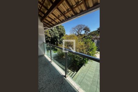 Casa para alugar com 1113m², 3 quartos e 4 vagas