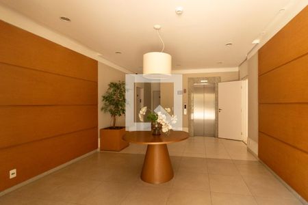 Apartamento à venda com 49m², 2 quartos e 1 vaga Apartamento à venda com 49m², 2 quartos e 1 vagaHall de entrada