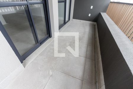 Apartamento à venda com 38m², 1 quarto e sem vaga Apartamento à venda com 38m², 1 quarto e sem vagaVaranda