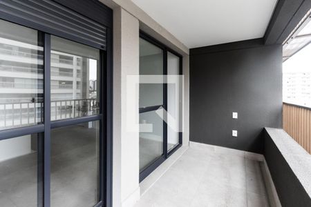 Apartamento à venda com 38m², 1 quarto e sem vaga Apartamento à venda com 38m², 1 quarto e sem vagaVaranda