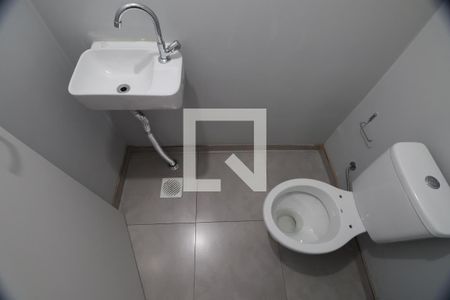Casa de condomínio para alugar com 108m², 3 quartos e 2 vagasLavabo