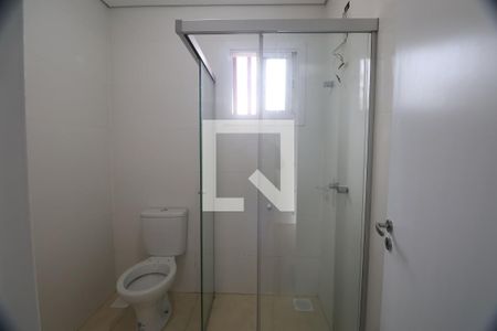 Casa de condomínio para alugar com 108m², 3 quartos e 2 vagasBanheiro da Suíte