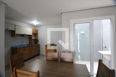 Casa de condomínio para alugar com 108m², 3 quartos e 2 vagasCozinha