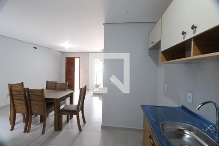 Casa de condomínio para alugar com 108m², 3 quartos e 2 vagasCozinha