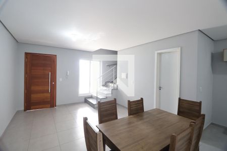 Sala de casa de condomínio para alugar com 3 quartos, 108m² em Igara, Canoas