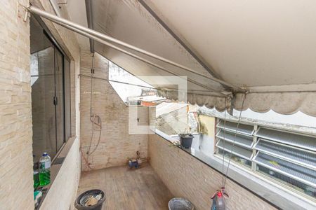 Casa para alugar com 120m², 3 quartos e sem vagaVaranda