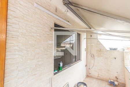 Casa para alugar com 120m², 3 quartos e sem vagaVaranda