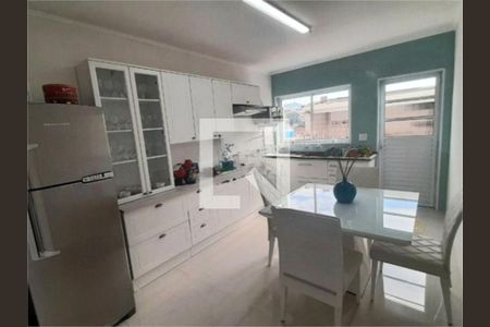 Casa à venda com 2 quartos, 250m² em Vila Mangalot, São Paulo