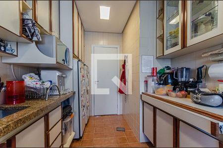 Apartamento à venda com 92m², 2 quartos e 1 vaga Apartamento à venda com 92m², 2 quartos e 1 vagaCozinha