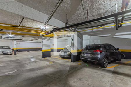 Apartamento à venda com 92m², 2 quartos e 1 vaga Apartamento à venda com 92m², 2 quartos e 1 vagaGaragem