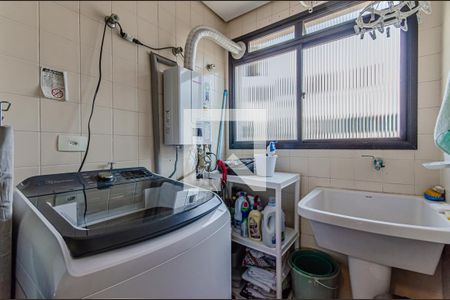 Apartamento à venda com 92m², 2 quartos e 1 vaga Apartamento à venda com 92m², 2 quartos e 1 vagaÁrea de Serviço