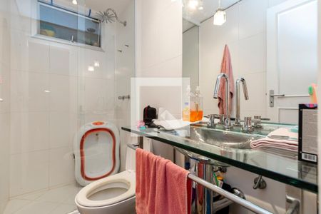 Apartamento à venda com 154m², 4 quartos e 1 vaga Apartamento à venda com 154m², 4 quartos e 1 vagaBanheiro 1