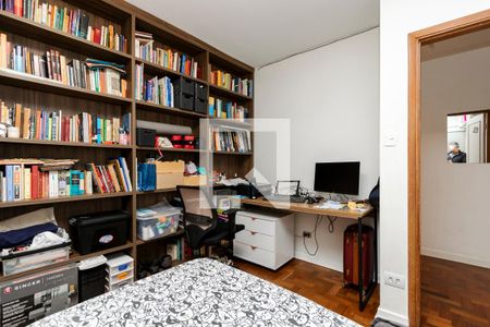 Apartamento à venda com 154m², 4 quartos e 1 vaga Apartamento à venda com 154m², 4 quartos e 1 vagaQuarto 3
