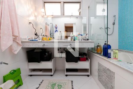 Banheiro da Suíte de apartamento à venda com 4 quartos, 154m² em Santo Amaro, São Paulo