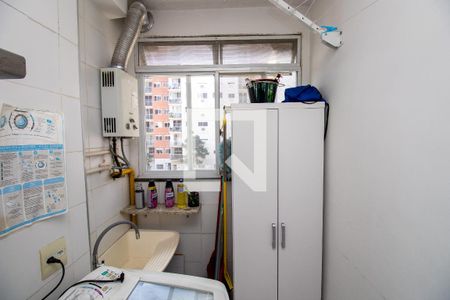 Apartamento à venda com 49m², 2 quartos e 1 vaga Apartamento à venda com 49m², 2 quartos e 1 vagaÁrea de Serviço